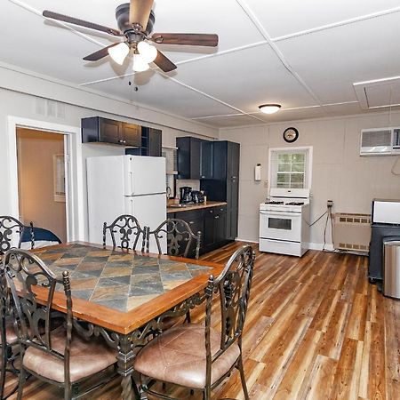 Camelback Cottage - On One Acre & Near Local Attractions Tannersville Luaran gambar